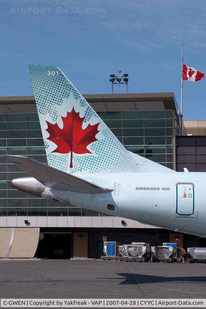 C-GWEN, 2005 Embraer 190AR (ERJ-190-100IGW) C/N 19000010, Embraer 190 AIr Canada