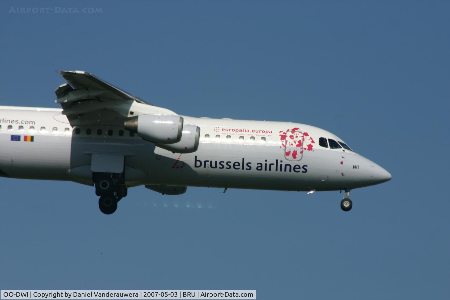 OO-DWI, 1999 British Aerospace Avro 146-RJ100 C/N E3342, each red spot represents a European country taking part to 