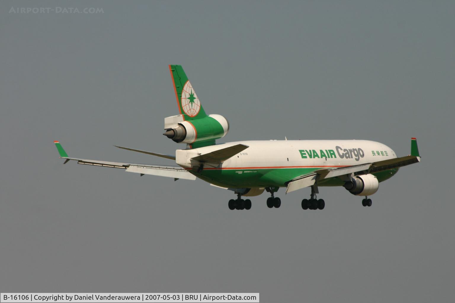 B-16106, 1995 McDonnell Douglas MD-11F C/N 48545, flight BR671 is short to land on rwy 02