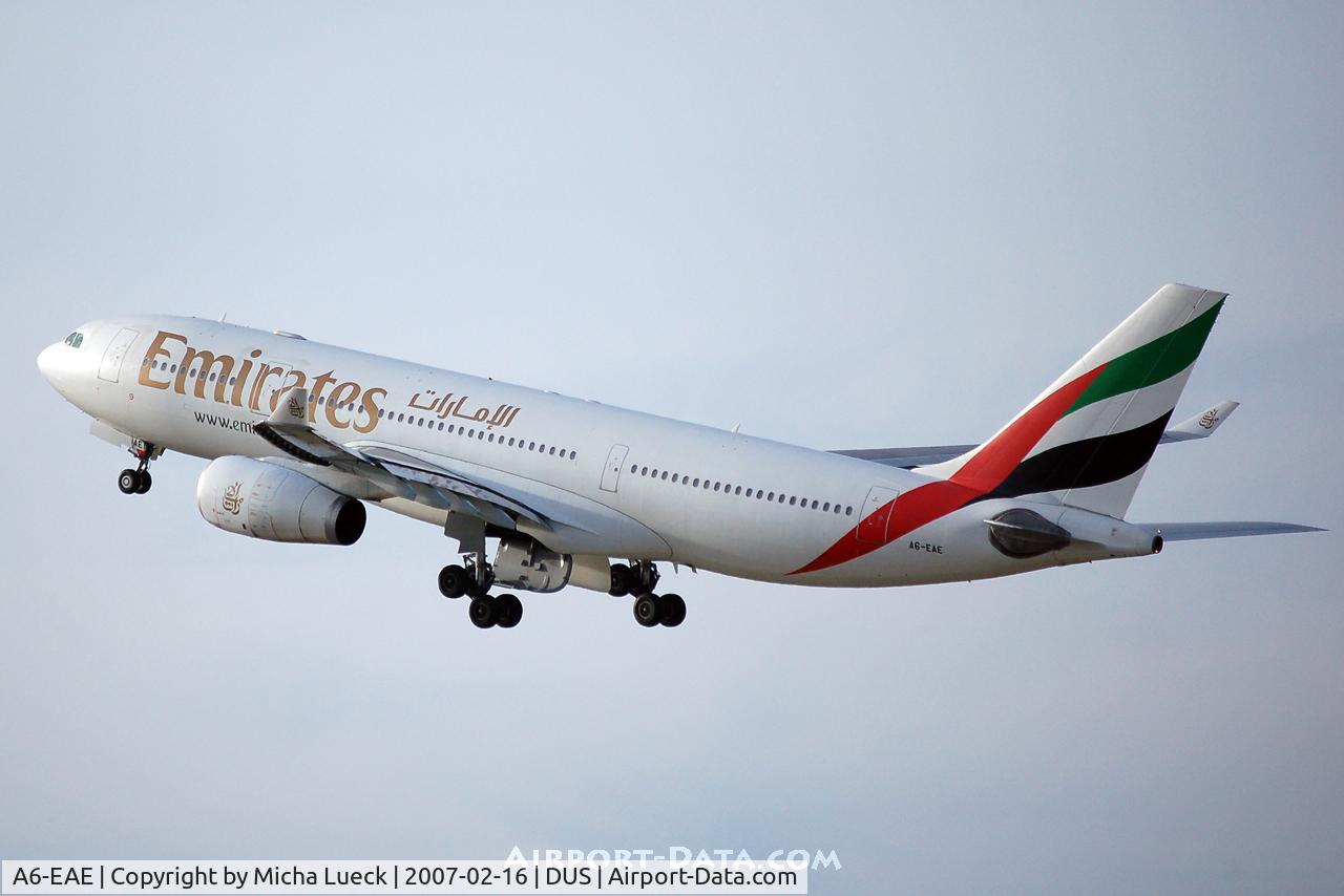 A6-EAE, 2001 Airbus A330-243 C/N 384, Climbing out of Düsseldorf