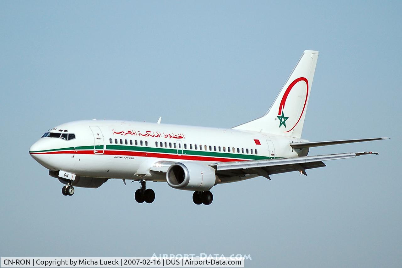 CN-RON, 1990 Boeing 737-505 C/N 24652, On finals