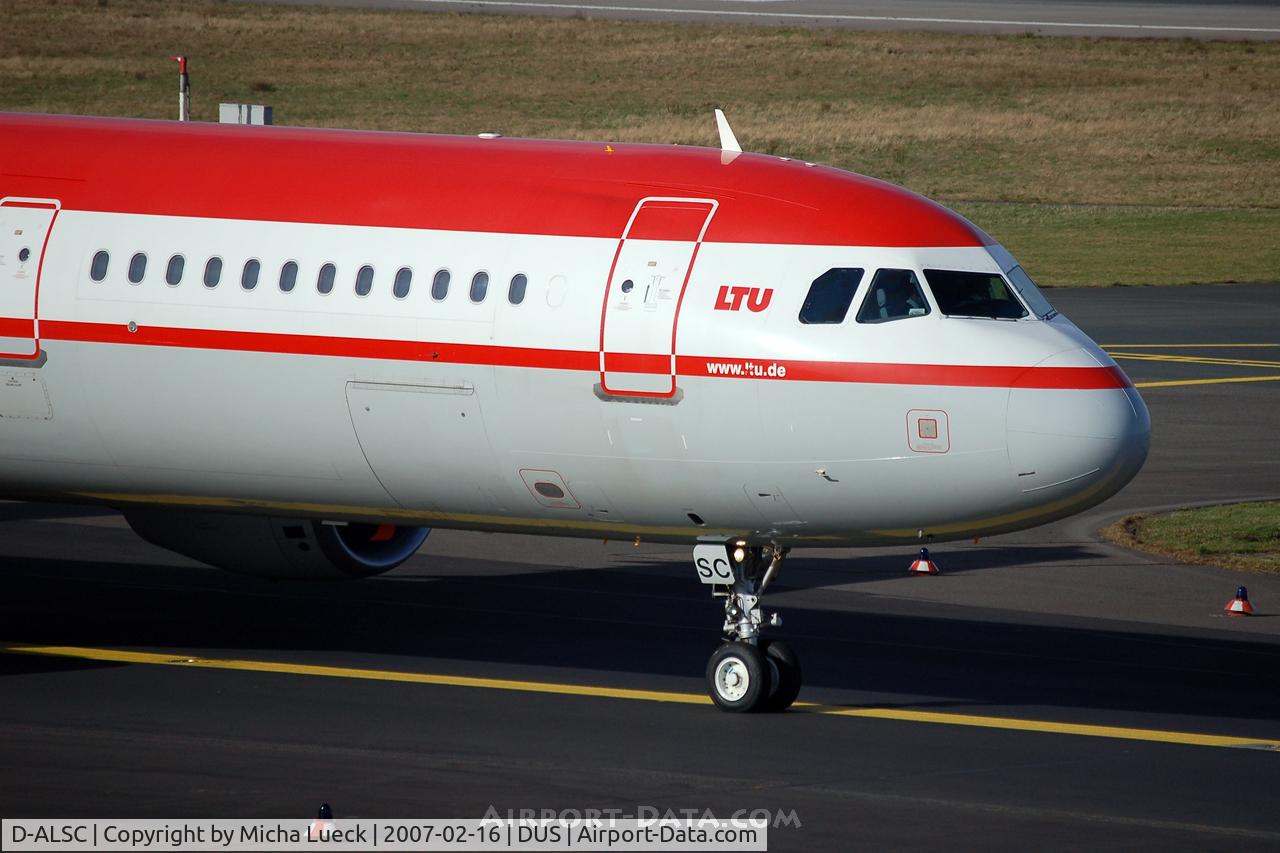 D-ALSC, 2003 Airbus A321-211 C/N 2005, Taxiing to the runway