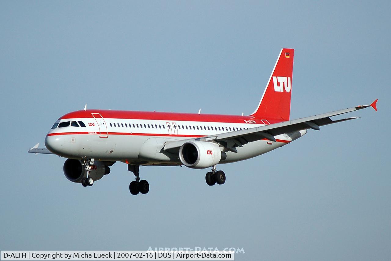 D-ALTH, 2002 Airbus A320-214 C/N 1797, On finals