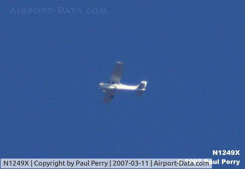 N1249X, 2005 Cessna 172S C/N 172S9845, Headed north near the NC/VA border