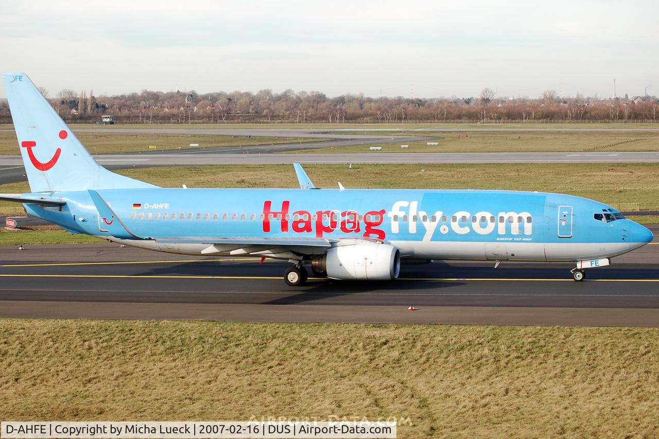D-AHFE, 1998 Boeing 737-8K5 C/N 27979, Taxiing to the runway