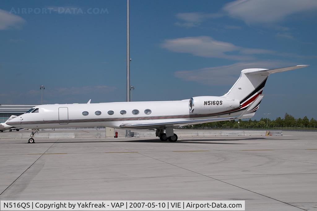 N516QS, 2001 Gulfstream Aerospace G-V C/N 658, Netjets Gulfstream 5