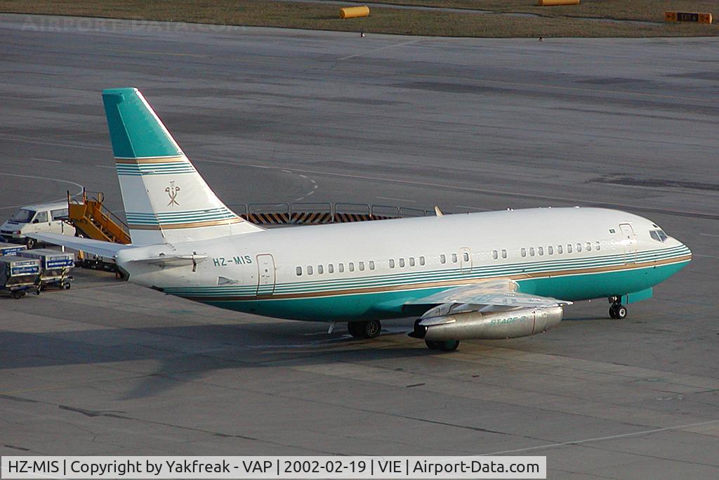 HZ-MIS, 1981 Boeing 737-2K5 C/N 22600/816, Edrees Mustafa Boeing 737-200