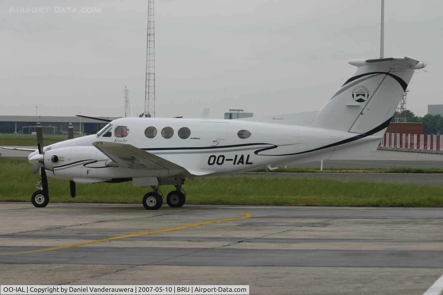 OO-IAL, 1980 Beech F90 King Air C/N LA-100, on ABELAG apron