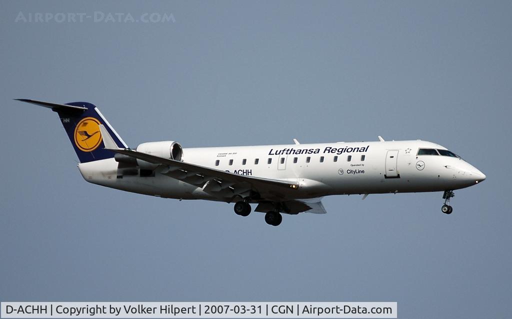 D-ACHH, 2000 Bombardier CRJ-200LR (CL-600-2B19) C/N 7449, Bombardier ´CRJ 200LR