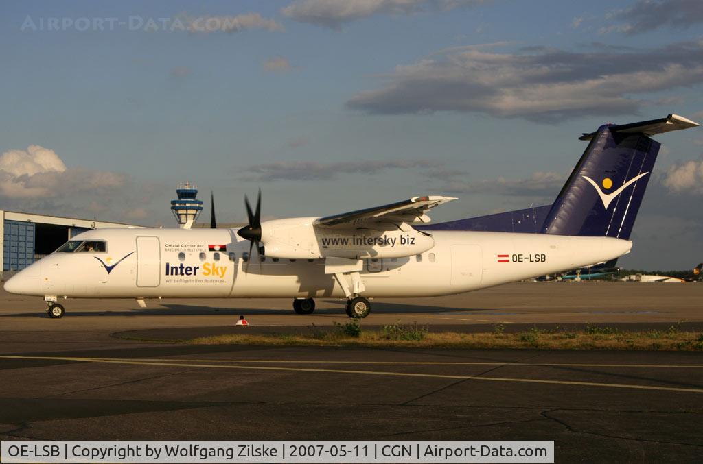 OE-LSB, 1998 De Havilland Canada DHC-8-314Q Dash 8 C/N 525, visitor