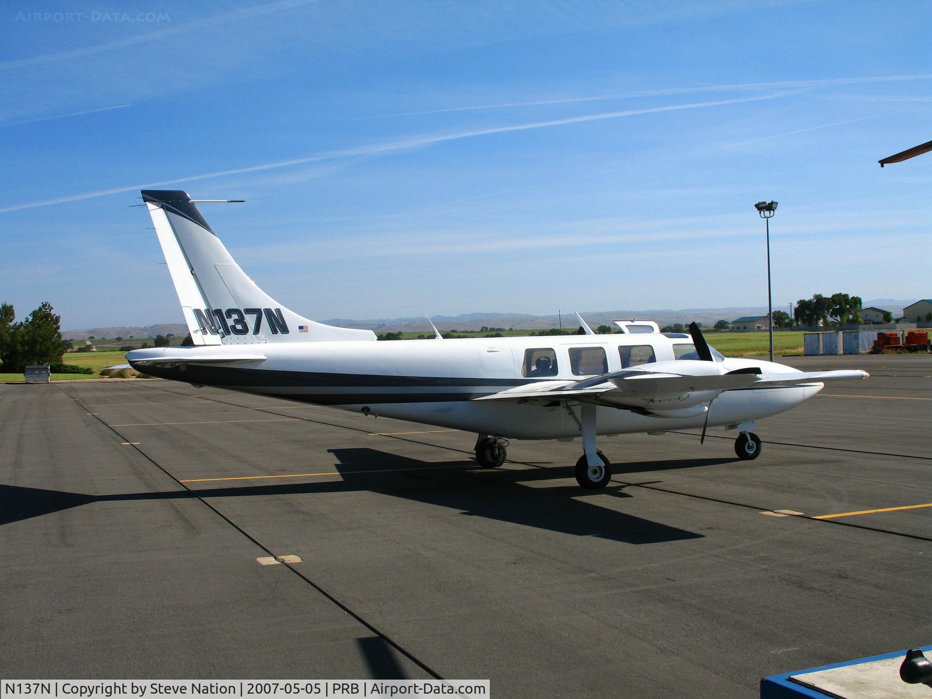 N137N, 1979 Piper Aerostar 601P C/N 61P06997963334, 1979 Piper Aerostar 601P @ Paso Robles, CA