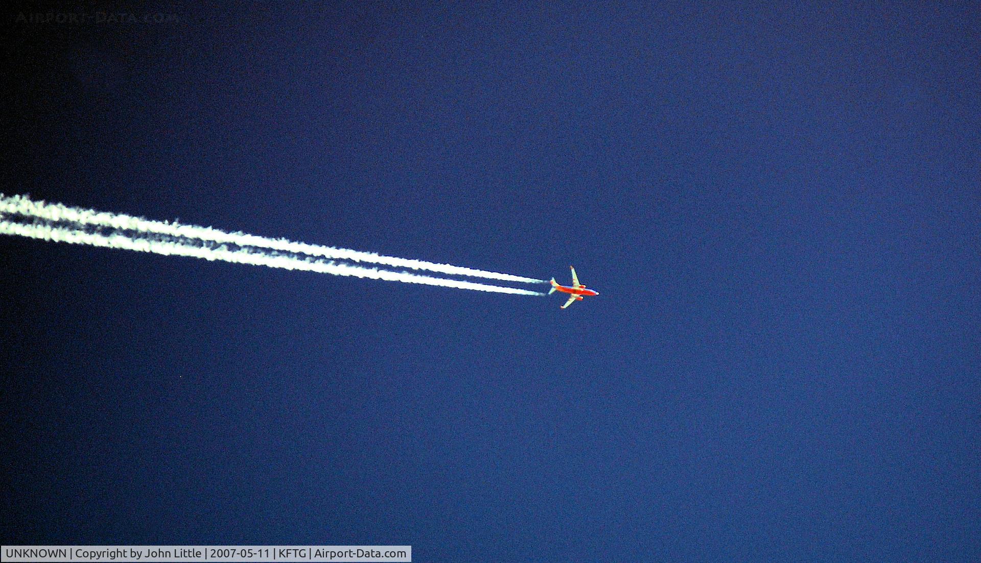 UNKNOWN, , Southwest Airliner at FL 320