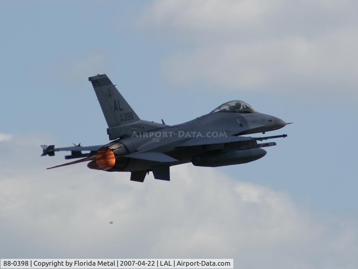 88-0398, 1988 General Dynamics F-16C Fighting Falcon C/N 5C-612, F-16