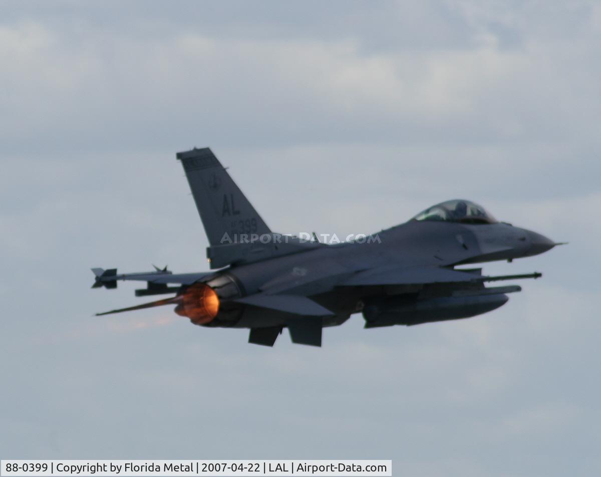 88-0399, 1988 General Dynamics F-16C Fighting Falcon C/N 5C-613, F-16
