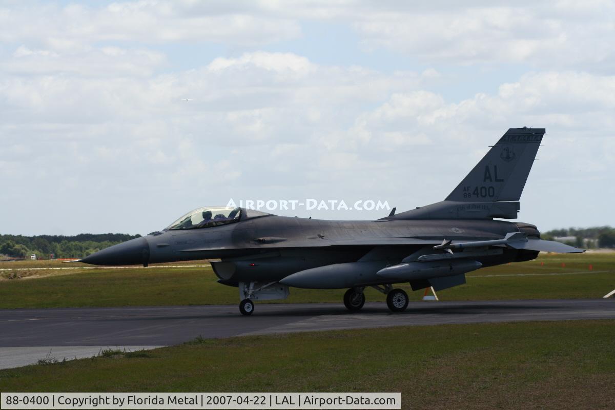 88-0400, 1988 General Dynamics F-16C Fighting Falcon C/N 5C-614, F-16