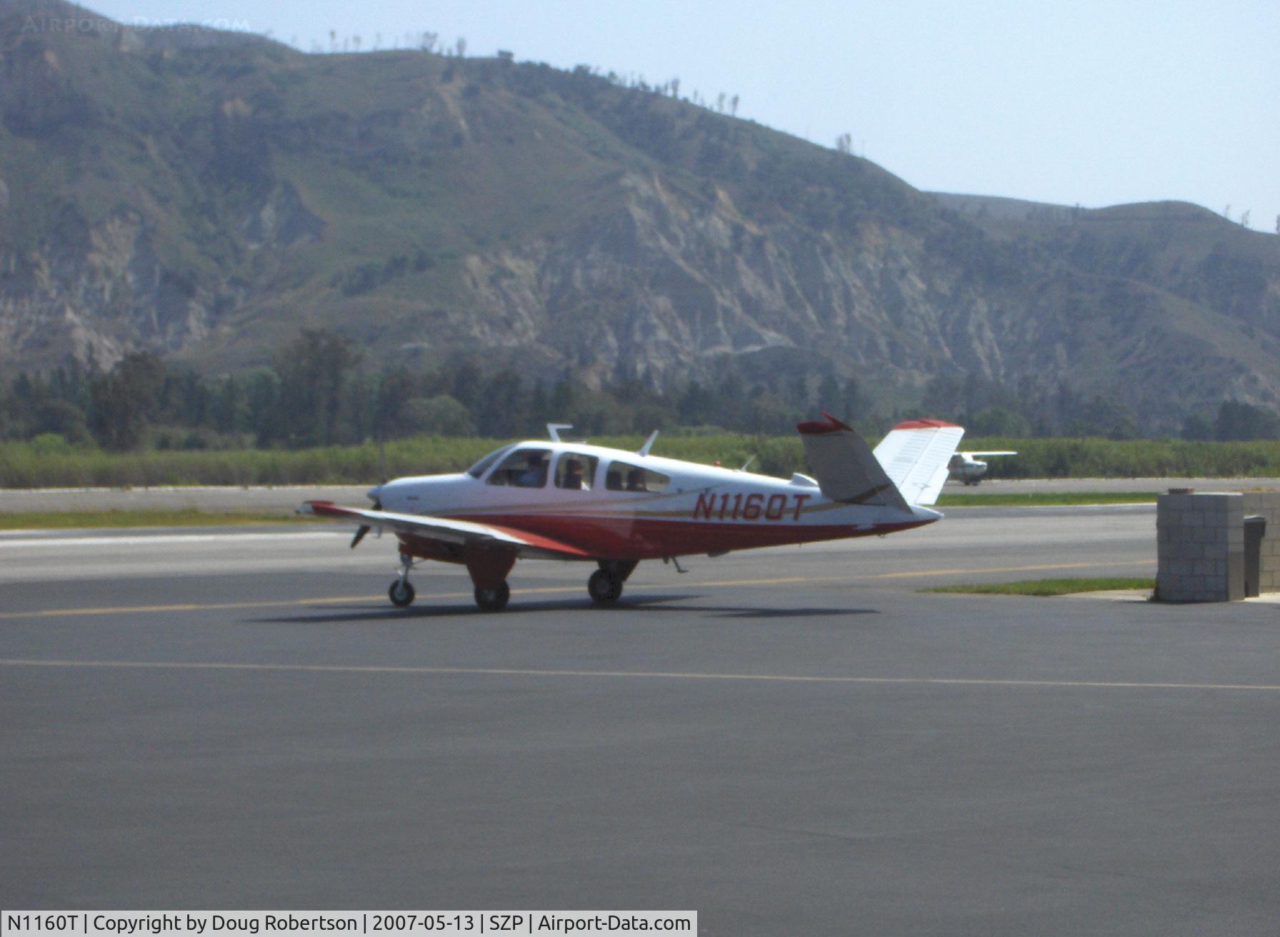 N1160T, 1976 Beech V35B Bonanza C/N D-9928, 1976 Beech V35B BONANZA, Continental IO-520-B 285 Hp, engine start