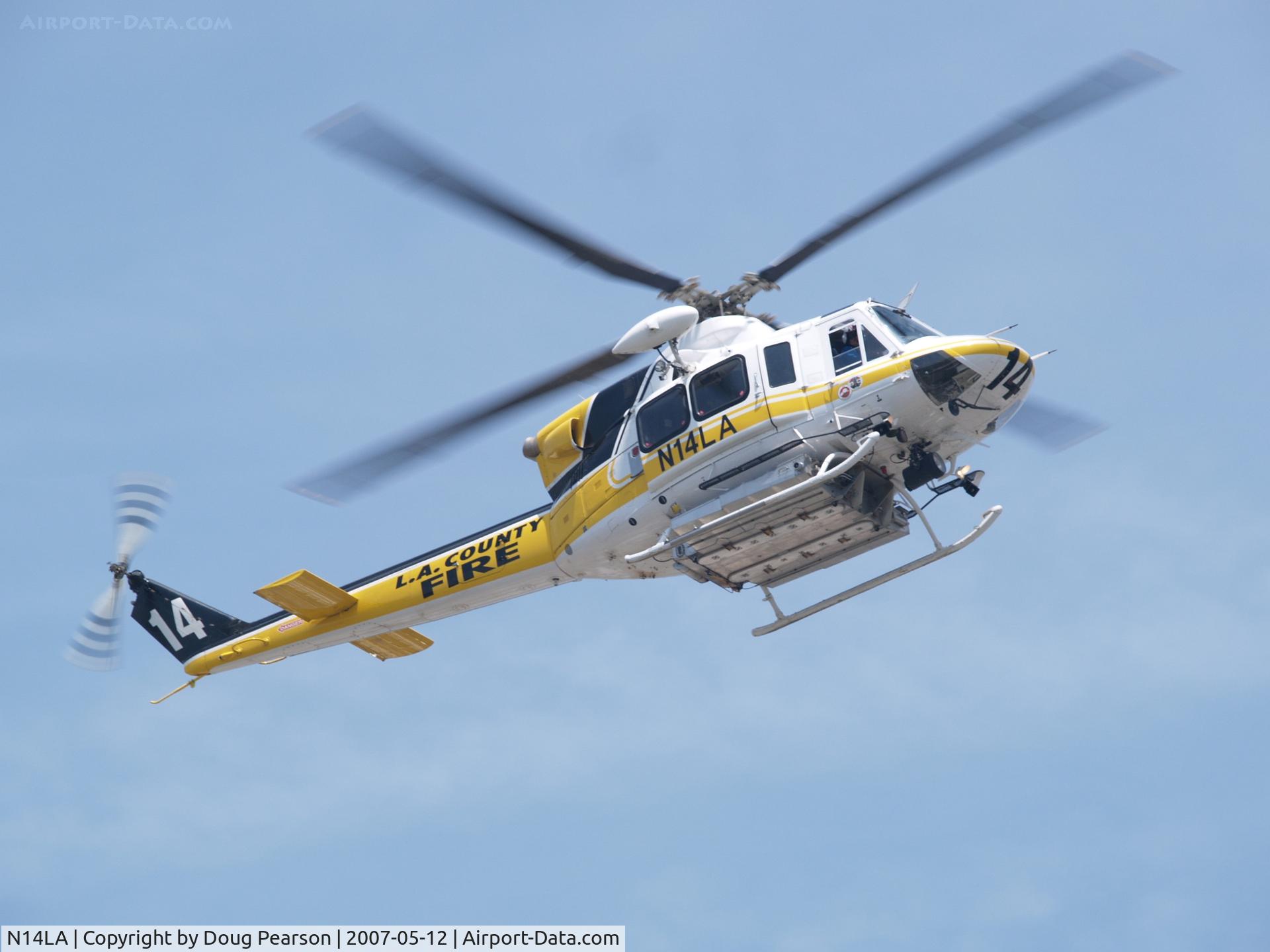 N14LA, 2005 Bell 412EP C/N 36393, LA County Fire Copter 14 flying over