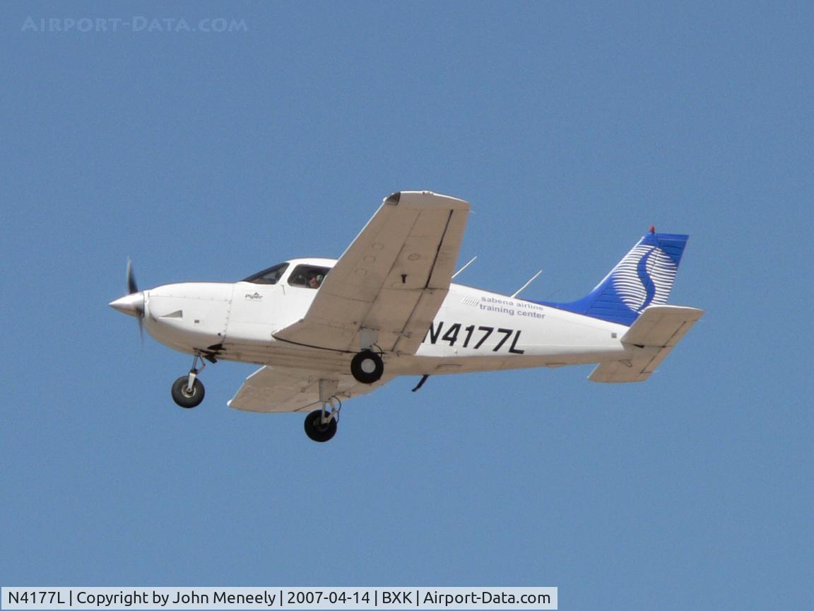 N4177L, 1999 Piper PA-28-181 C/N 2843210, Operated by Sabena Airline Training Center