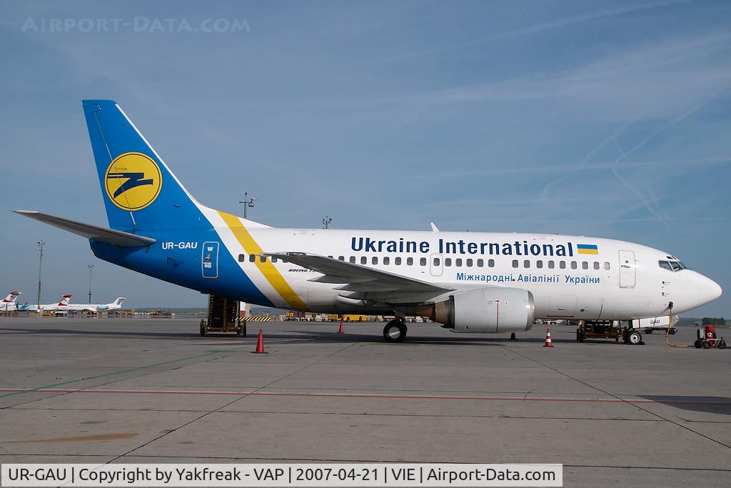 UR-GAU, 1992 Boeing 737-5Y0 C/N 25182, Ukraine International Boeing 737-500