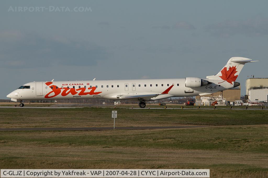 C-GLJZ, 2005 Canadair CRJ-705ER (CL-600-2D15) Regional Jet C/N 15051, Jazz Regionaljet 900