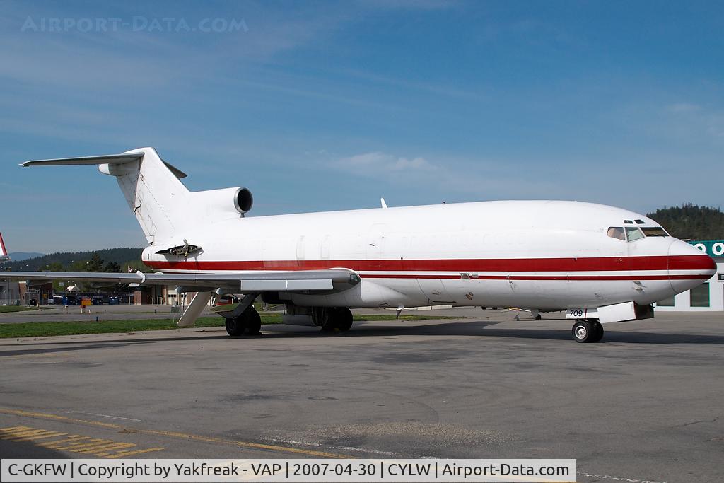C-GKFW, 1968 Boeing 727-22C C/N 19805, Kelowna Flightcraft Boeing 727-100