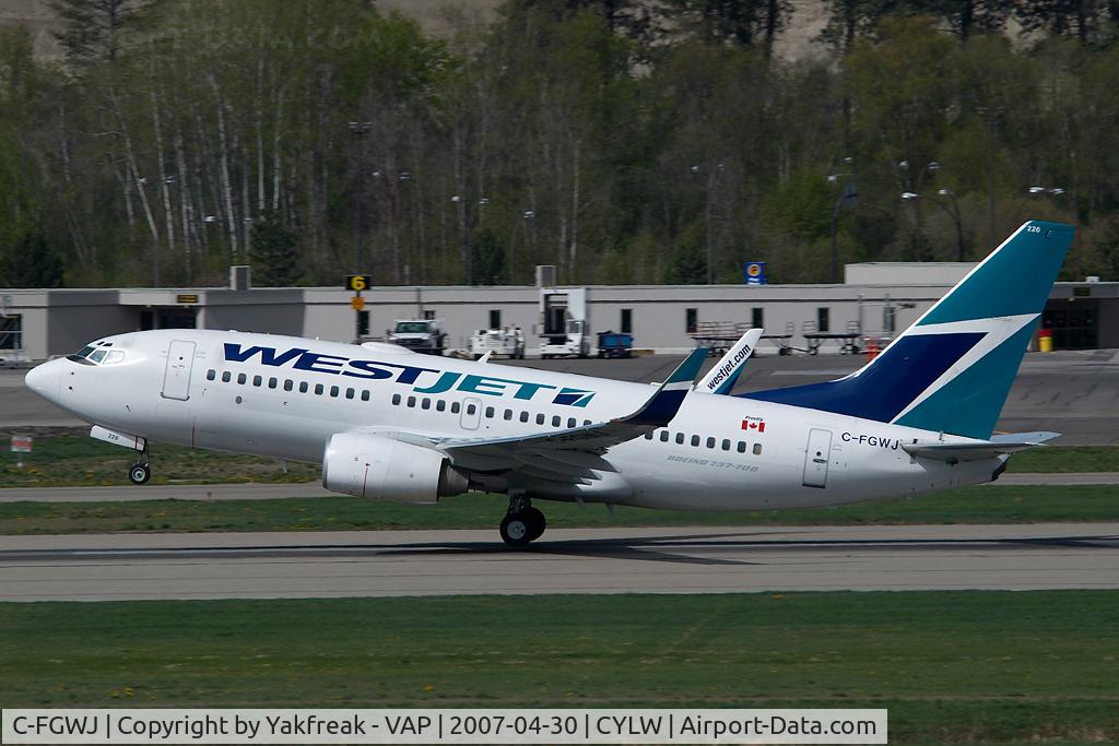 C-FGWJ, 2004 Boeing 737-7CT C/N 32764, Westjet Boeing 737-700