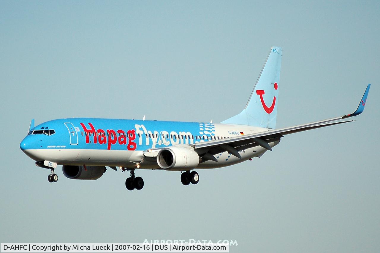 D-AHFC, 1998 Boeing 737-8K5 C/N 27977, On finals