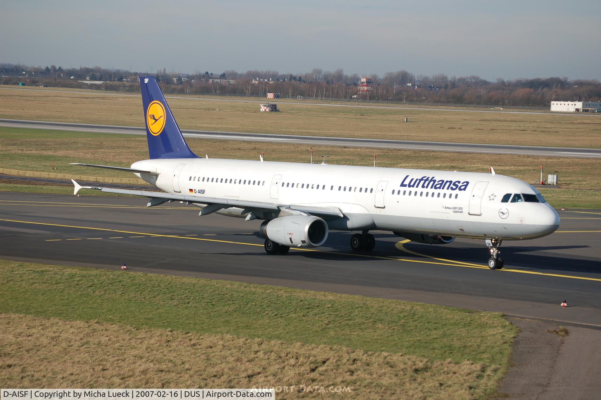 D-AISF, 2000 Airbus A321-231 C/N 1260, Taxiing to the runway