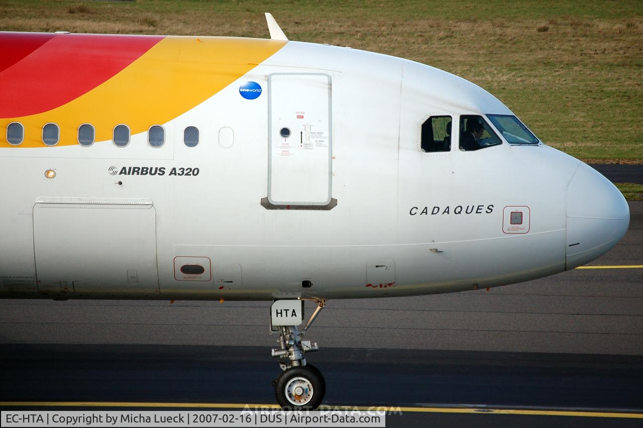 EC-HTA, 2001 Airbus A320-214 C/N 1516, Close-up