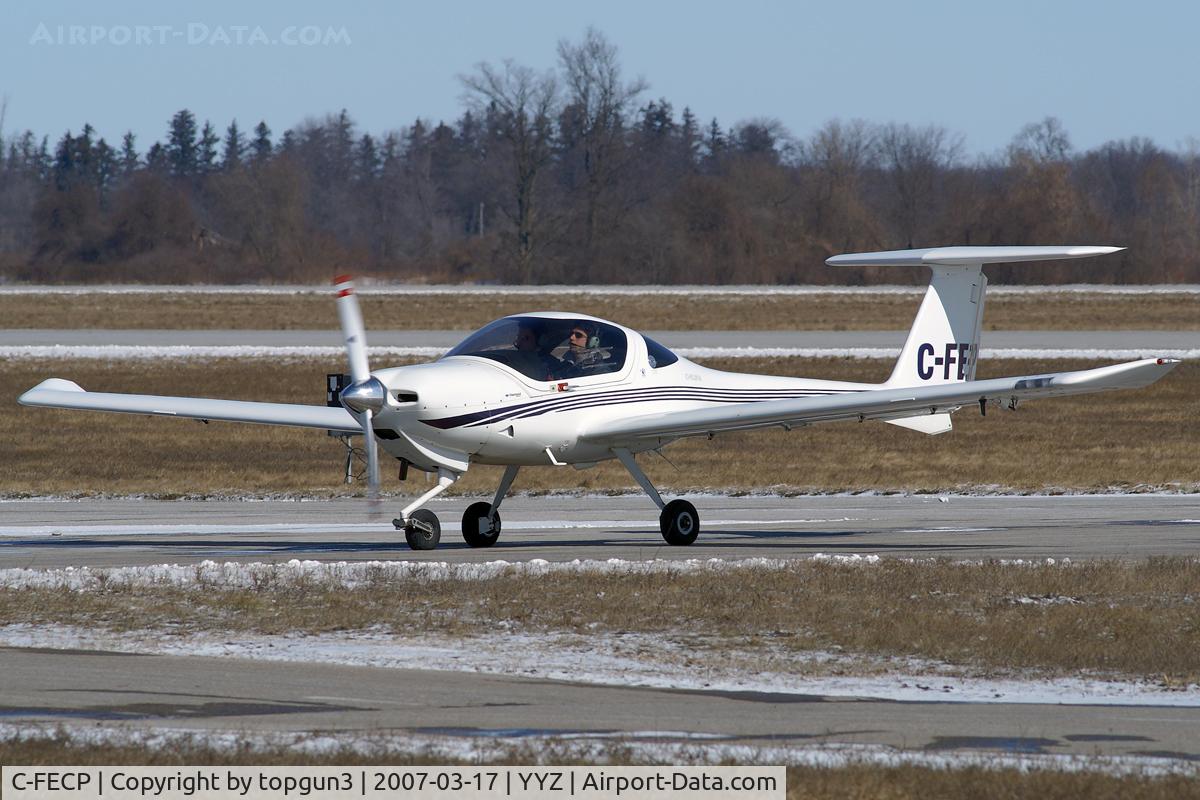 C-FECP, 2002 Diamond DA-20C-1 Eclipse C/N C0175, Taxiing on Alpha.