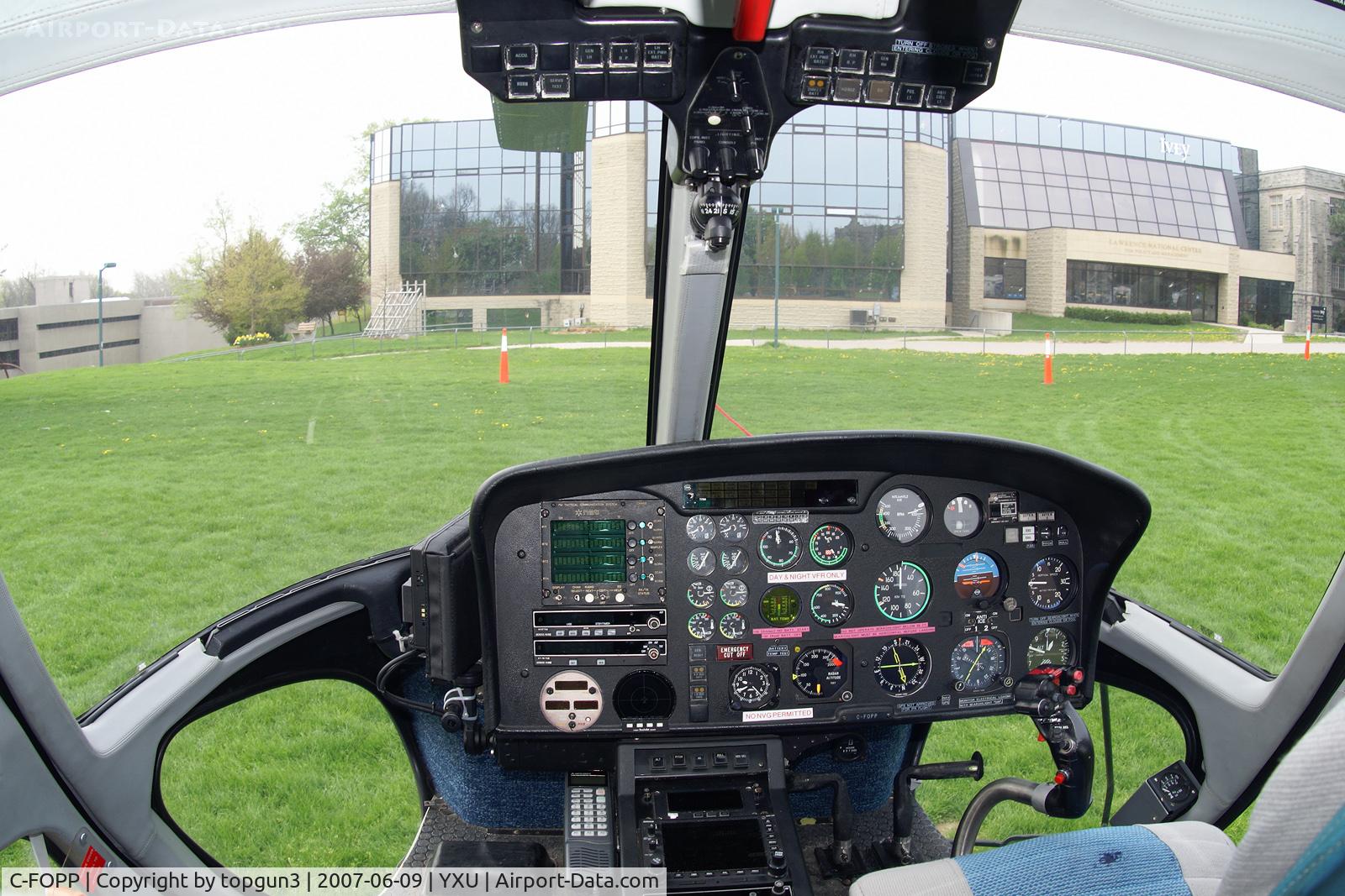 C-FOPP, 1990 Aérospatiale AS-355F-2 Ecureuil 2 C/N 5459, Cockpit view