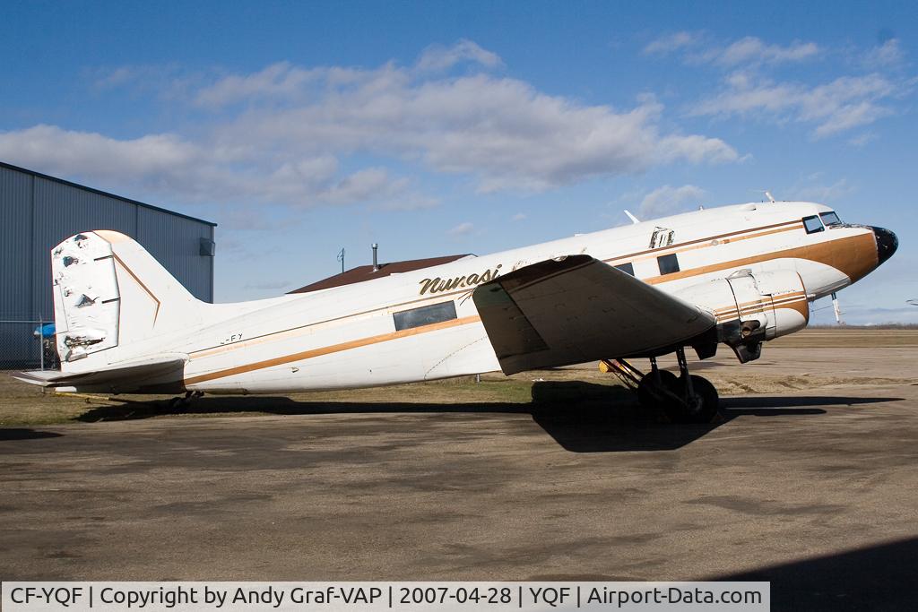 CF-YQF, Douglas R4D-1 (DC-3C) C/N 4654, Nunasi DC3