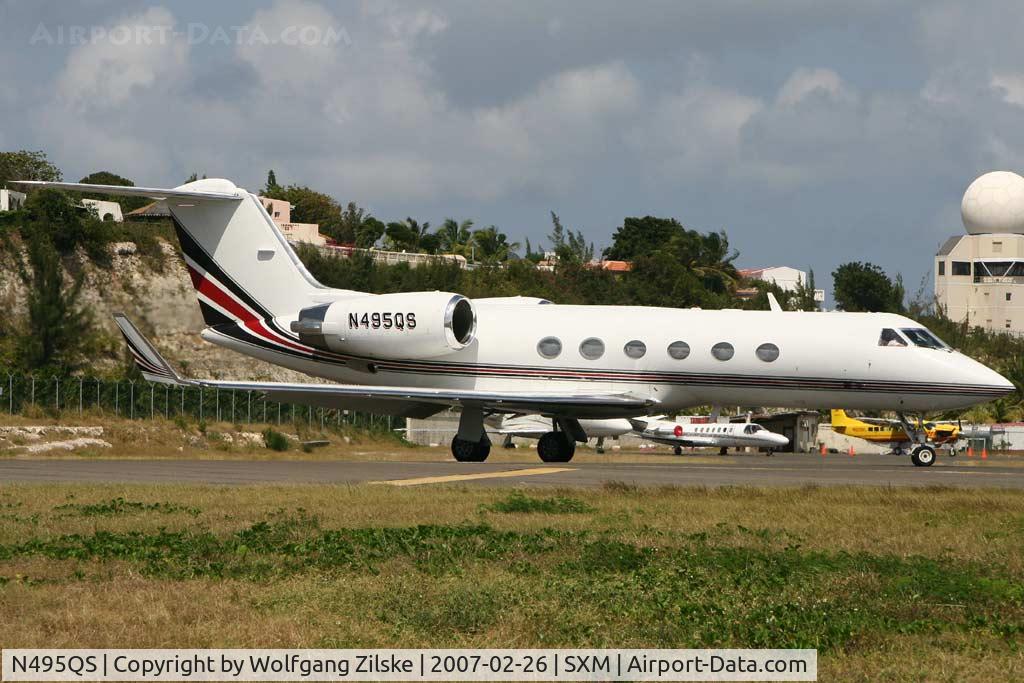 N495QS, 1996 Gulfstream Aerospace G-IV C/N 1295, visitor