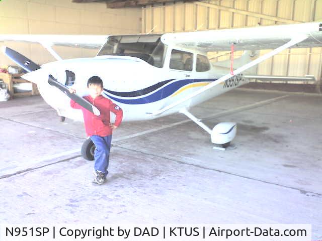 N951SP, 1999 Cessna 172S C/N 172S8151, N951SP AND THE YOUNG PILOT