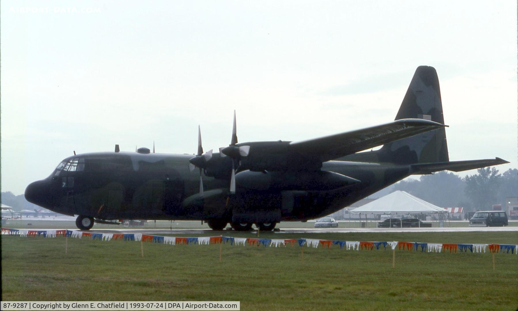 87-9287, 1987 Lockheed C-130H Hercules C/N 382-5128, C-130H from O'Hare's Reserve Squadron for the air show