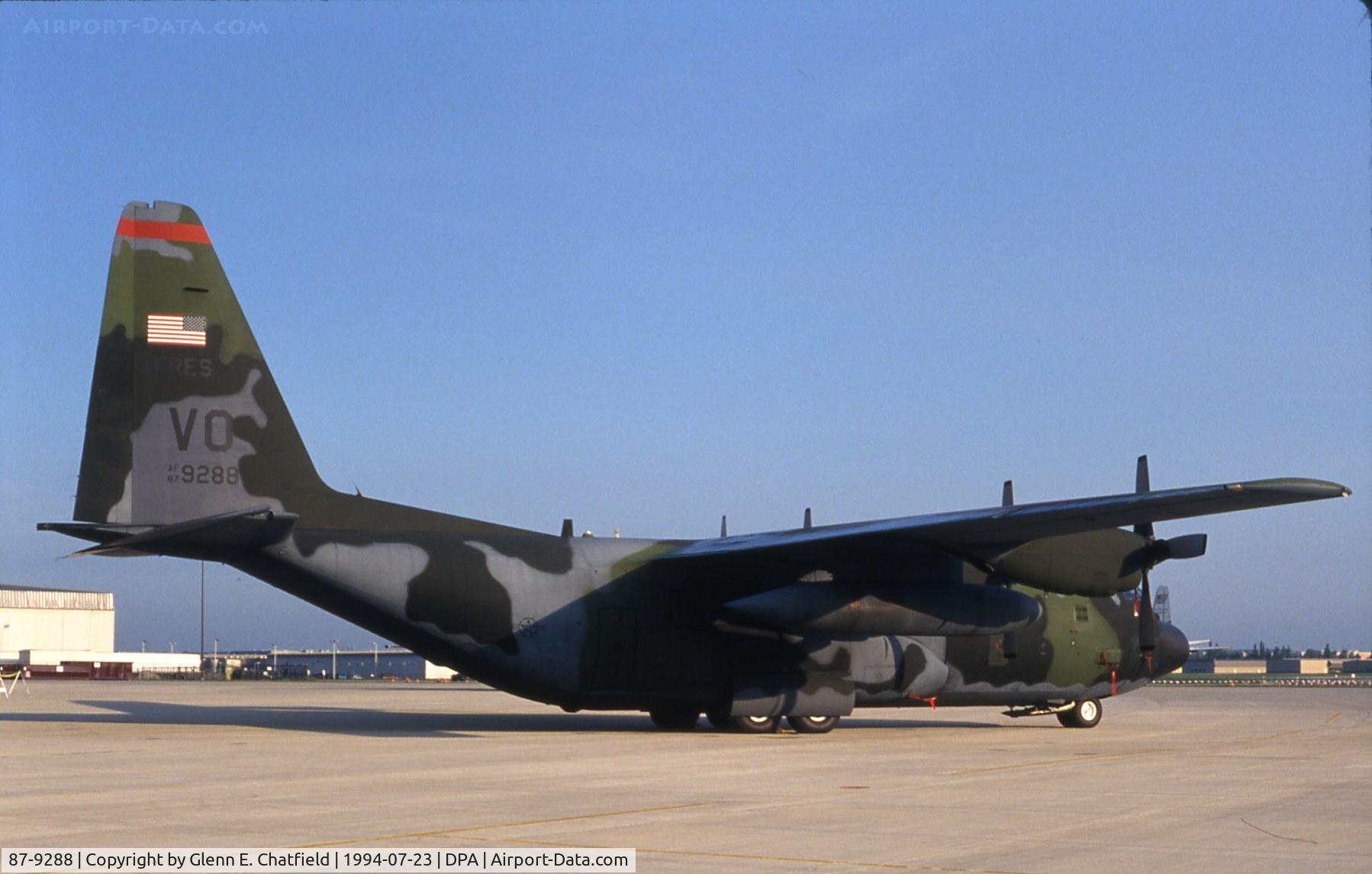 87-9288, 1987 Lockheed C-130H Hercules C/N 382-5129, C-130H from Air Force Reserve in for an air show
