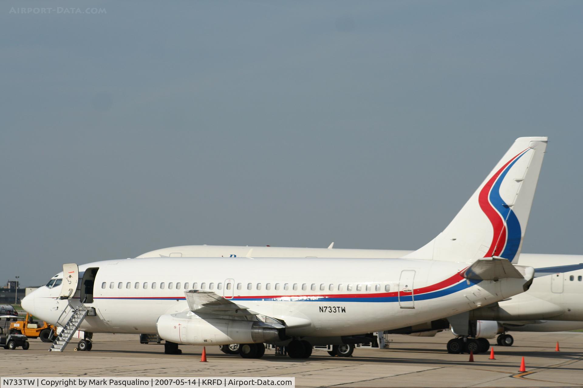 N733TW, 1982 Boeing 737-2H4 C/N 22732, Boeing 737-200