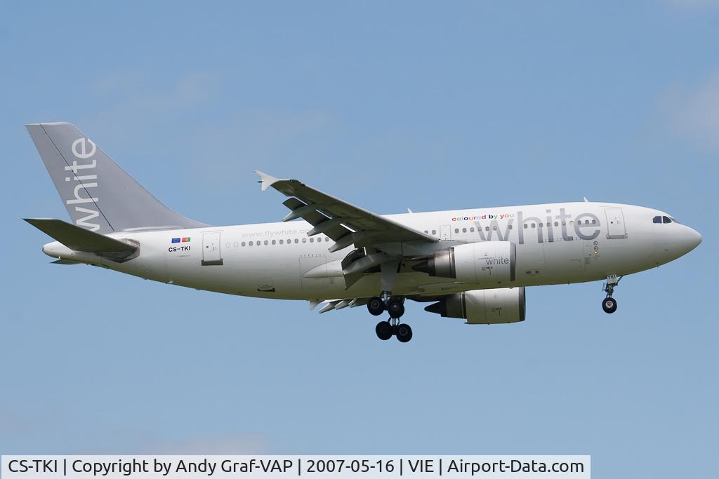 CS-TKI, 1988 Airbus A310-304 C/N 448, White A310