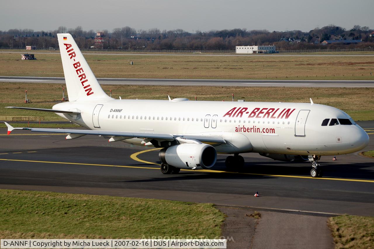 D-ANNF, 2001 Airbus A320-232 C/N 1650, Taxiing to the runway