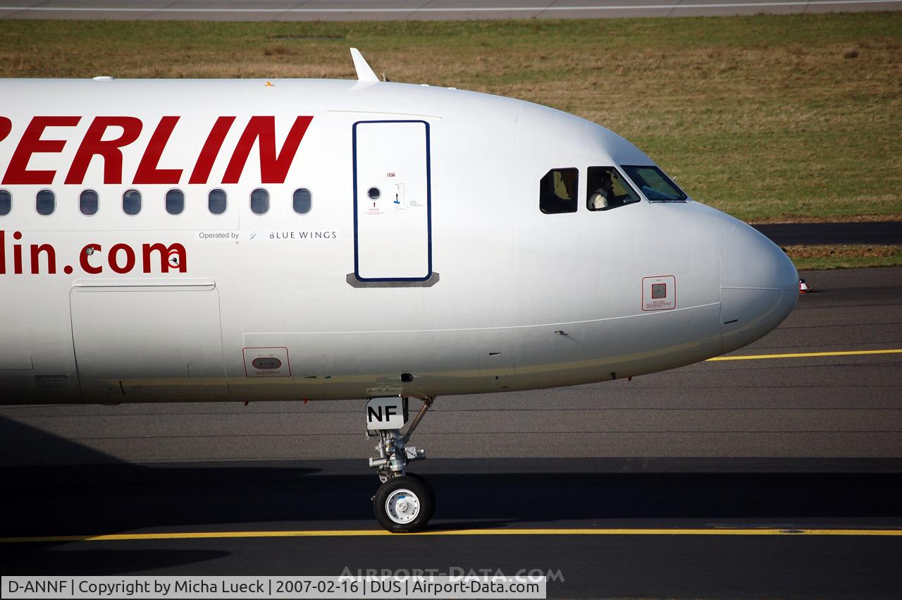 D-ANNF, 2001 Airbus A320-232 C/N 1650, Close-up