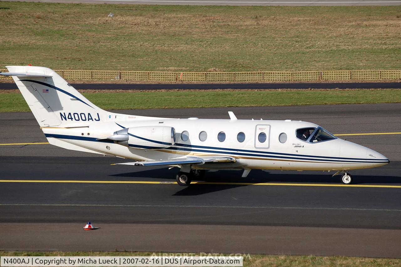N400AJ, 1997 Raytheon Aircraft Company 400A C/N RK-137, Taxiing to the runway
