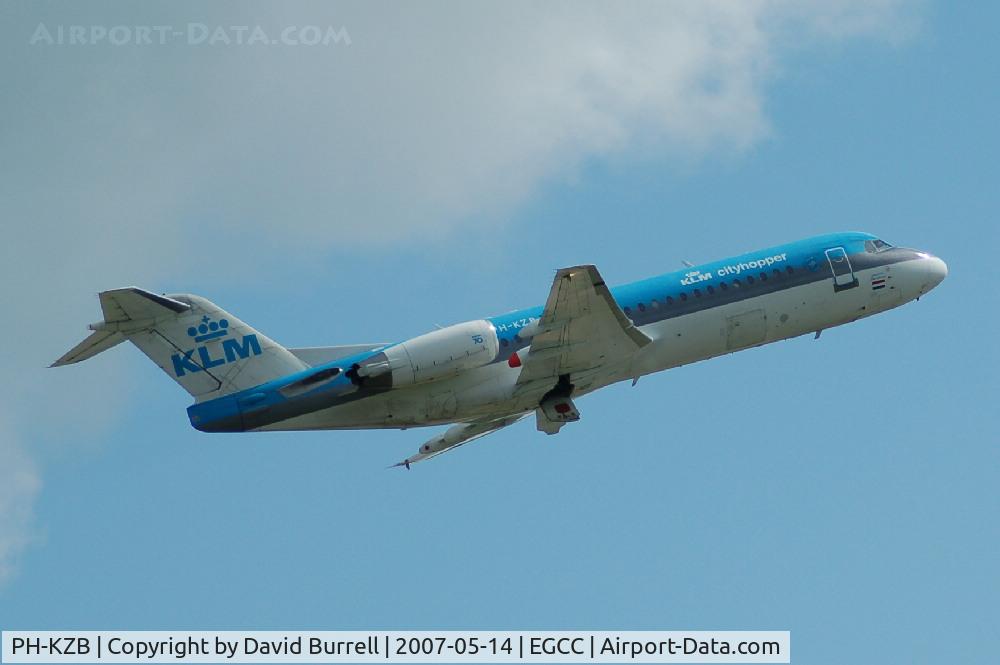 PH-KZB, 1996 Fokker 70 (F-28-070) C/N 11562, KLM - Taking off