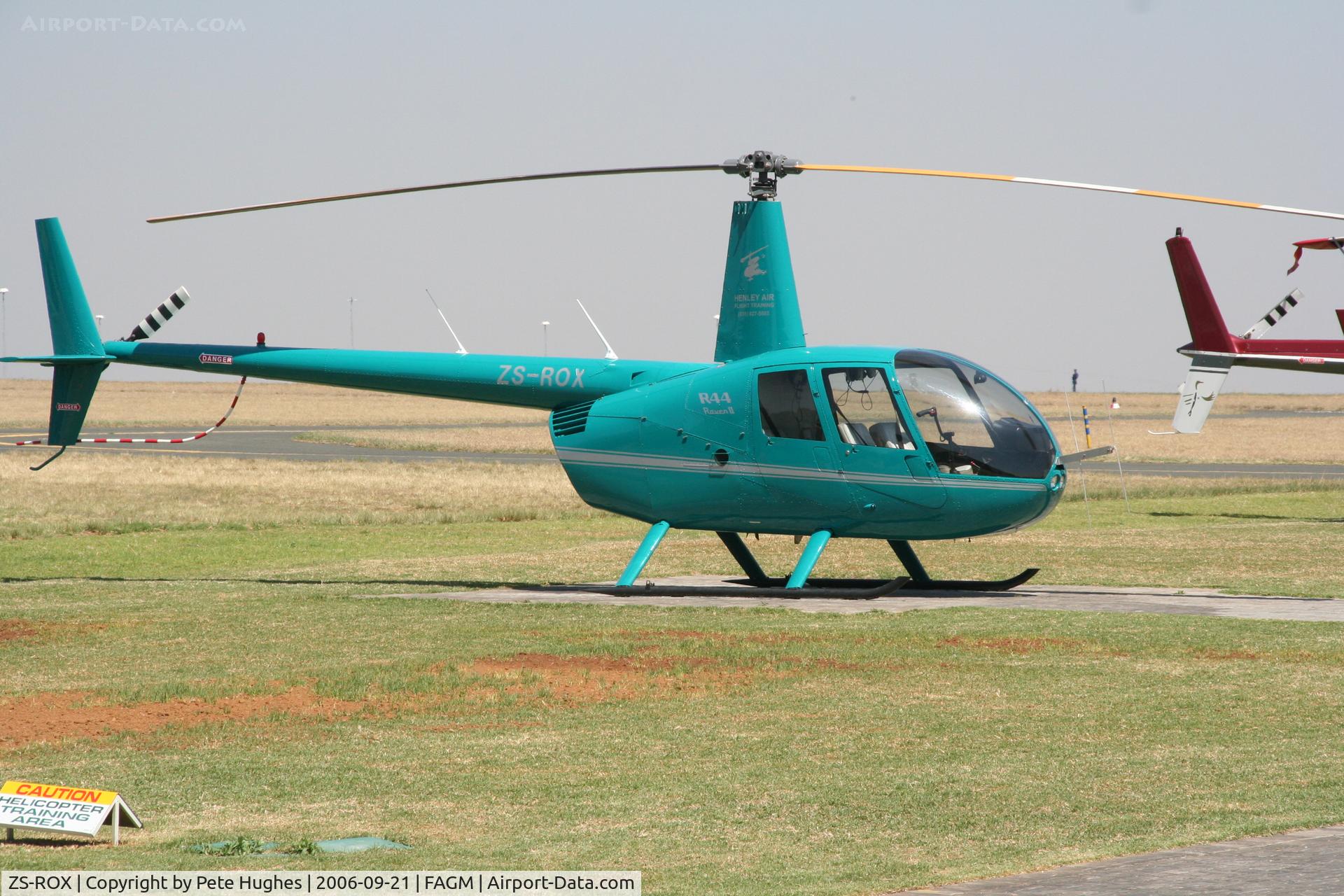 ZS-ROX, Robinson R44 Raven II C/N 10065, Robinson R44 at Rand, South Africa