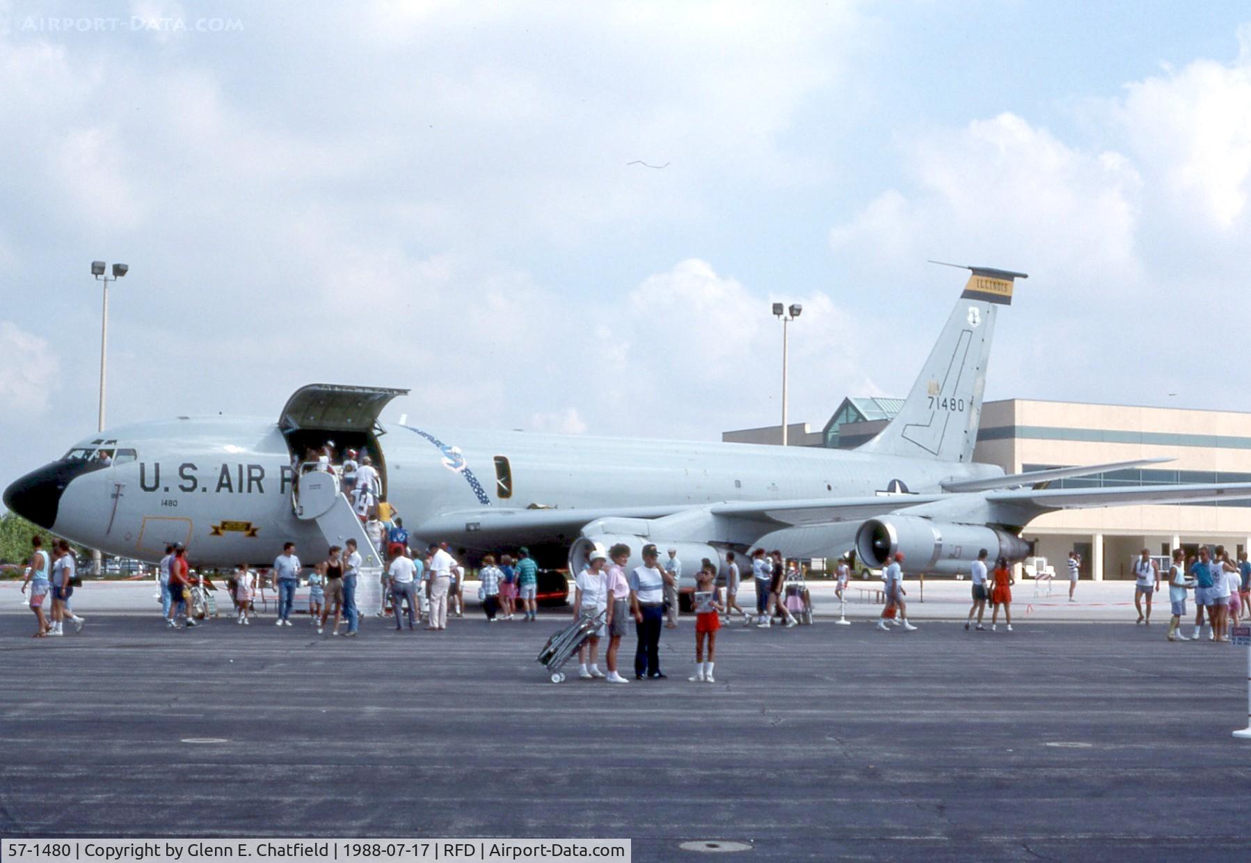 57-1480, 1957 Boeing KC-135E-BN Stratotanker C/N 17551, KC-135E at the Rockford air show