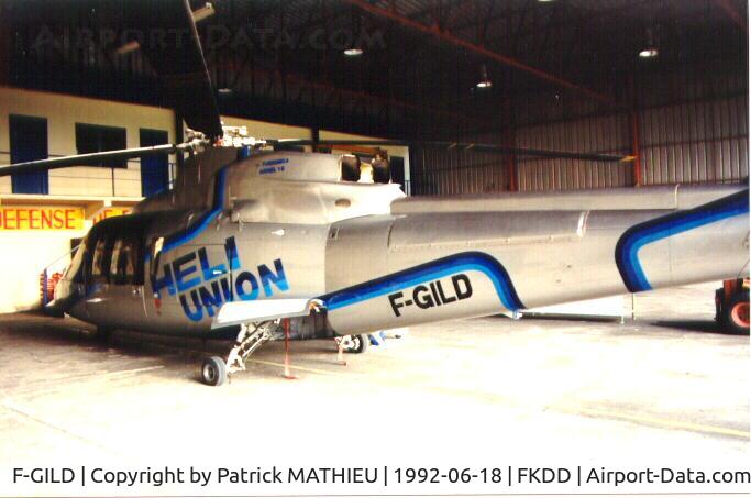 F-GILD, Sikorsky S-76A C/N 760042, with the logo of Heli-Union