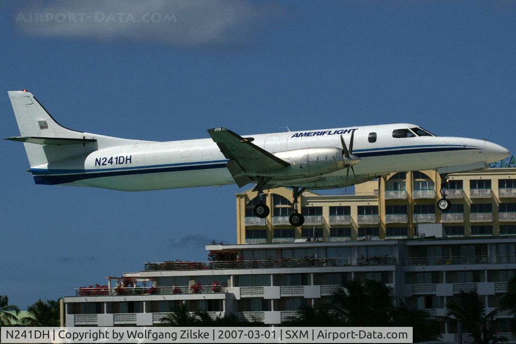 N241DH, 1985 Fairchild SA-227AT Merlin IVC C/N AT-607B, visitor