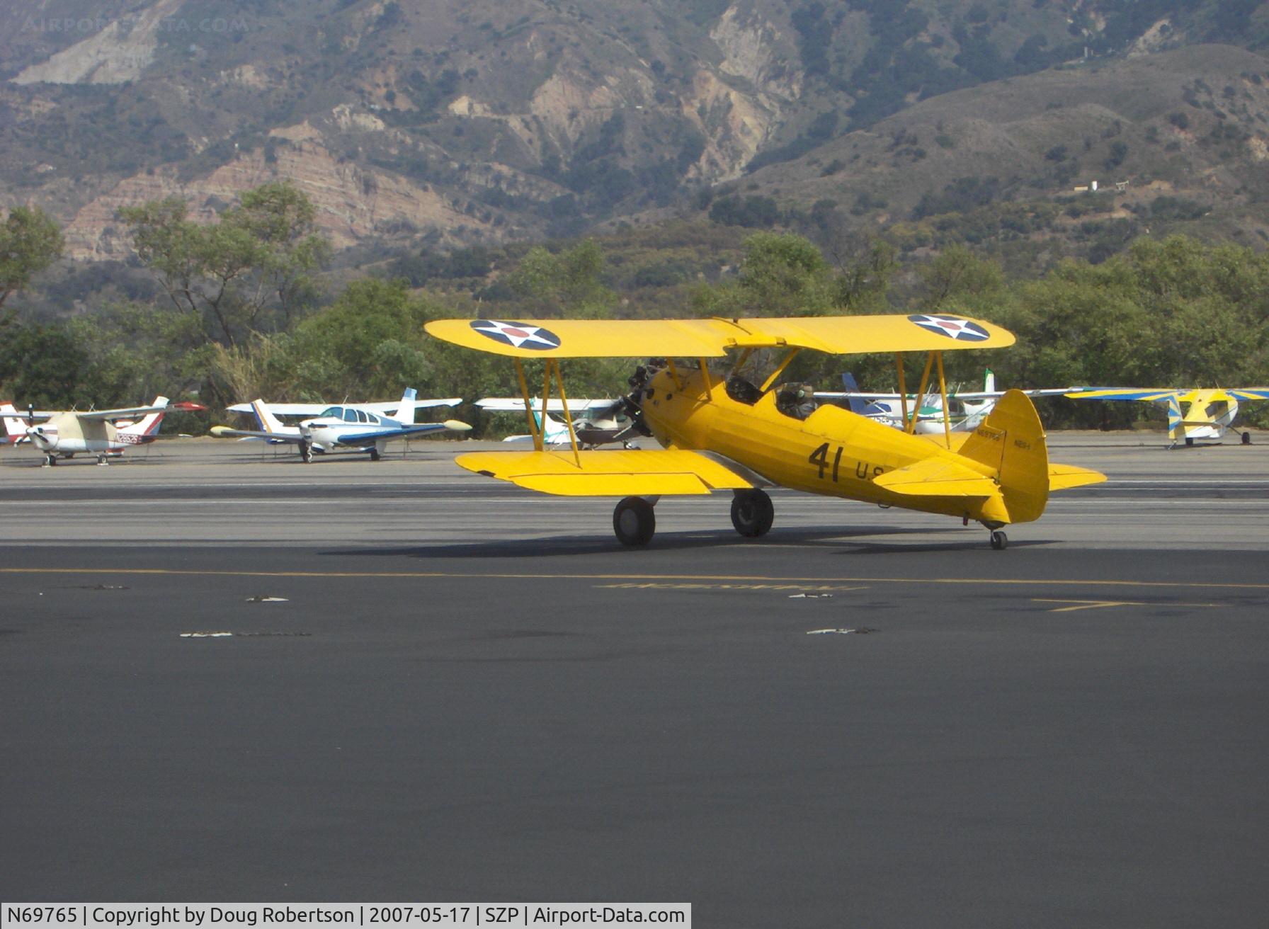 N69765, 1941 Boeing A75N1 (PT17) C/N 75-1044, 1941 Boeing Stearman A75N1 (PT-17 KAYDET) as N2S-1, Continental W670-5 220 Hp, taxi to Rwy 22