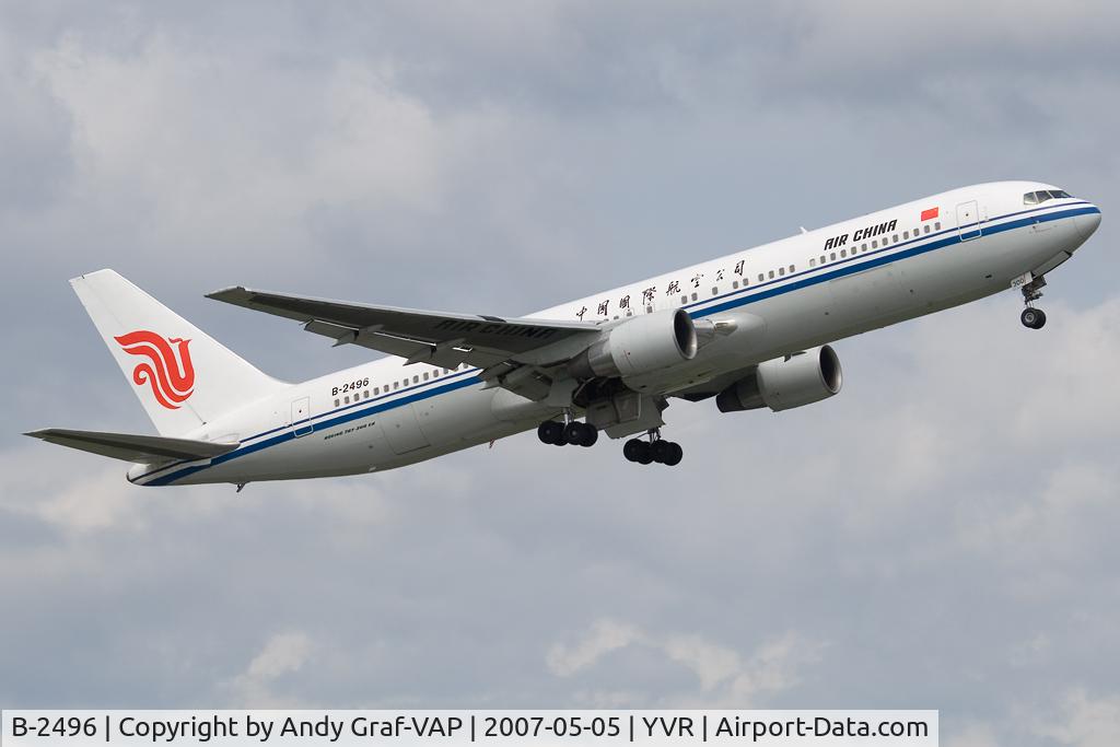B-2496, 1999 Boeing 767-3Q8(ER) C/N 30301, Air China B767-300