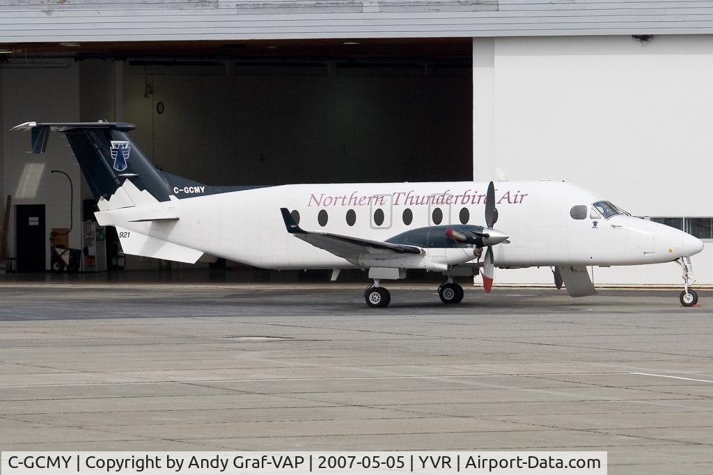 C-GCMY, 1997 Beech 1900D C/N UE-287, Northern Thunderbird Air B1900
