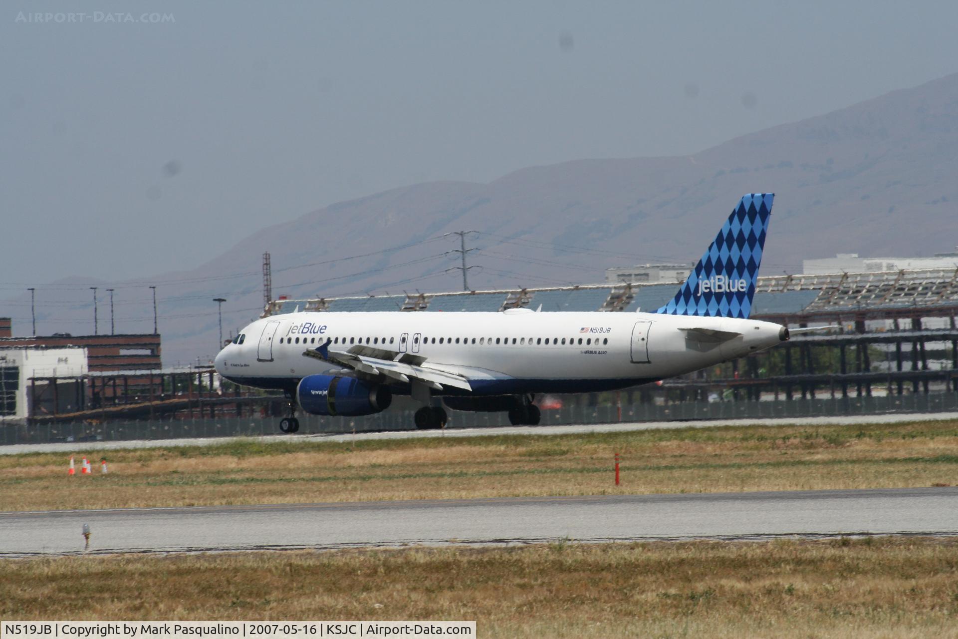N519JB, 2001 Airbus A320-232 C/N 1398, Airbus A320